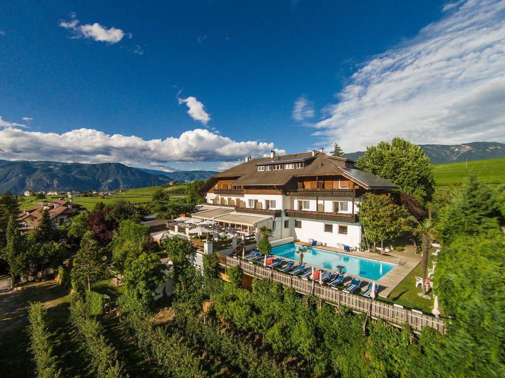 Hotel Waldhof กอร์นายาโน ภายนอก รูปภาพ